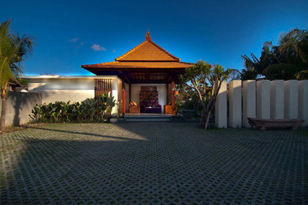 The Awan Villas - Chse Certified Seminyak Buitenkant foto
